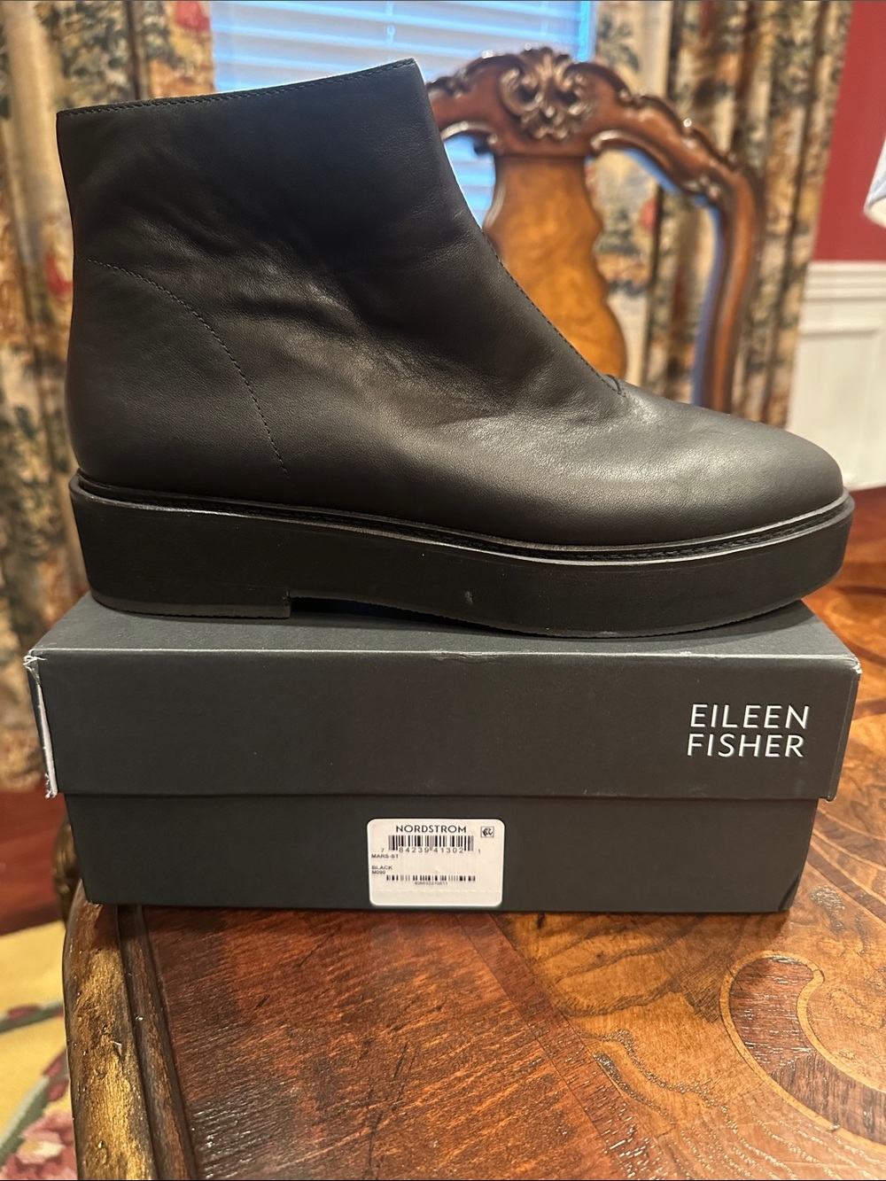 Eileen Fisher Black Leather Platform Ankle Booties